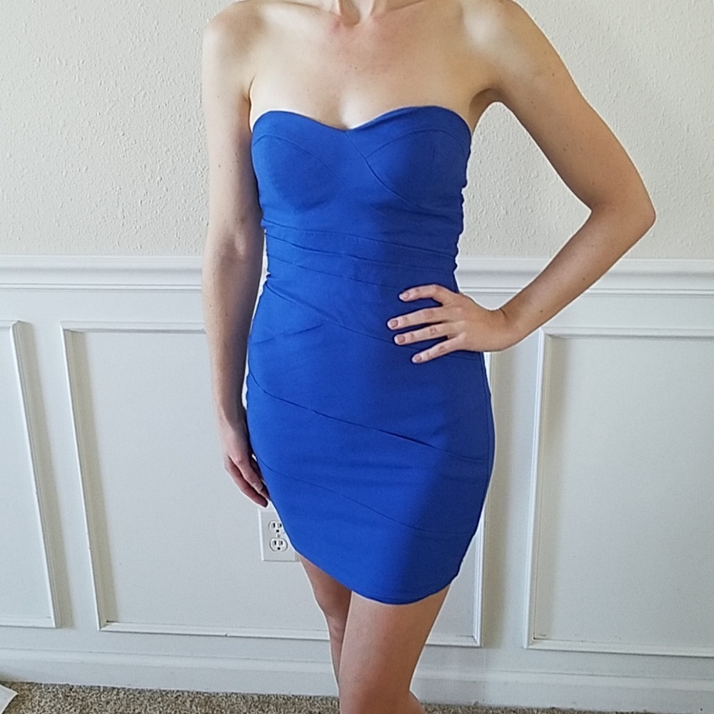 Blue heart shape mini